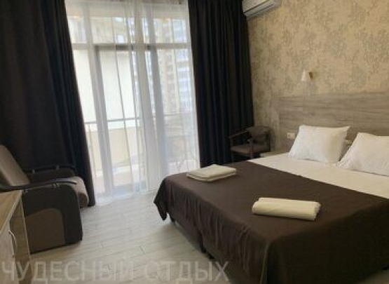 Слон, Отель,  п. Лазаревское 2